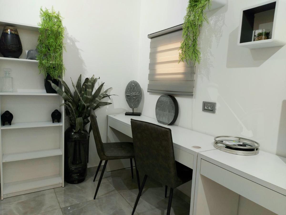 Romsuites - Сozy & Stylish, Center Baha'I Gardens And Colony Haifa Bagian luar foto